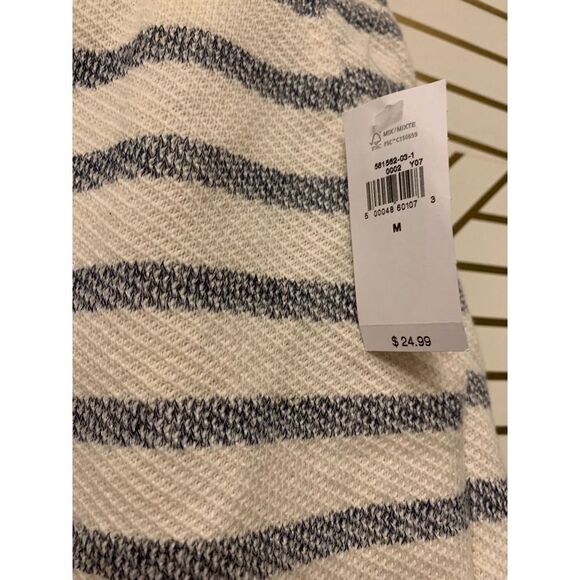 Old Navy Womens Striped Cotton Shorts NWT - Picture 3 of 6